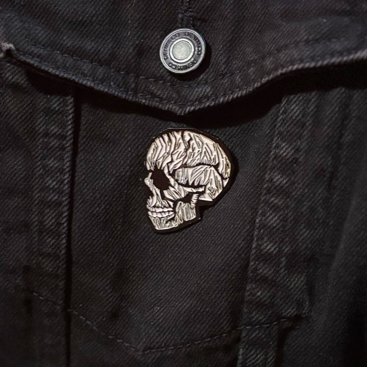 Skull Enamel Pin - Black & White